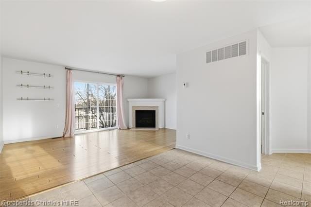 1050 18th St - Photo 3 of 19