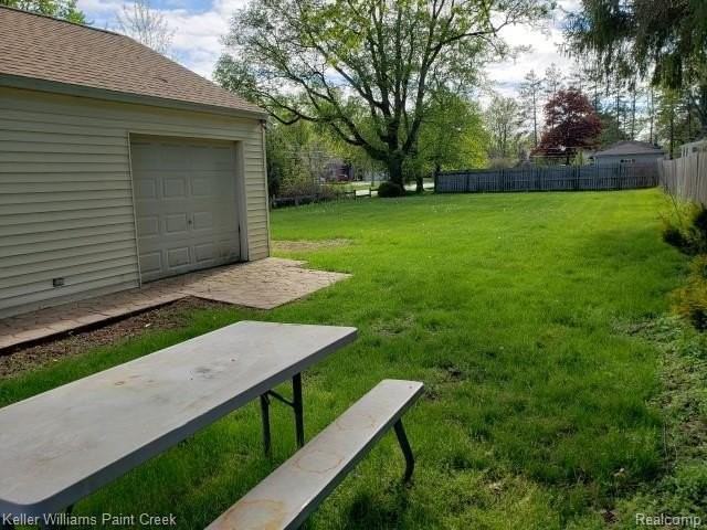 5615 John R Rd - Photo 6 of 31