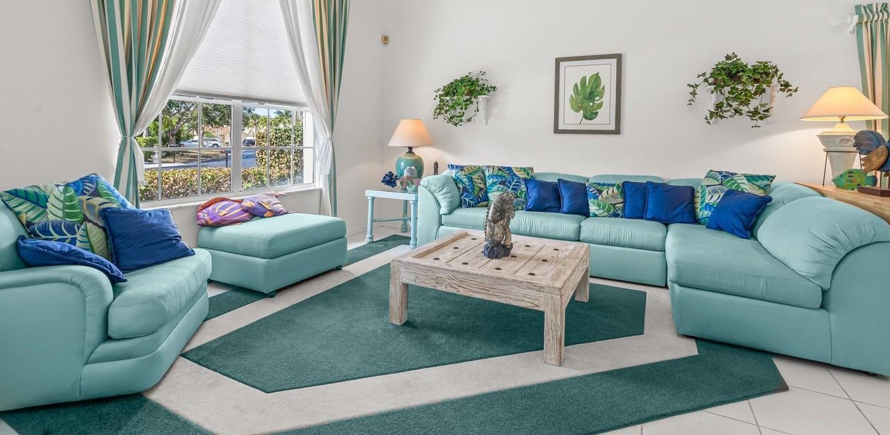 2746 Linkside Dr - Photo 3 of 44