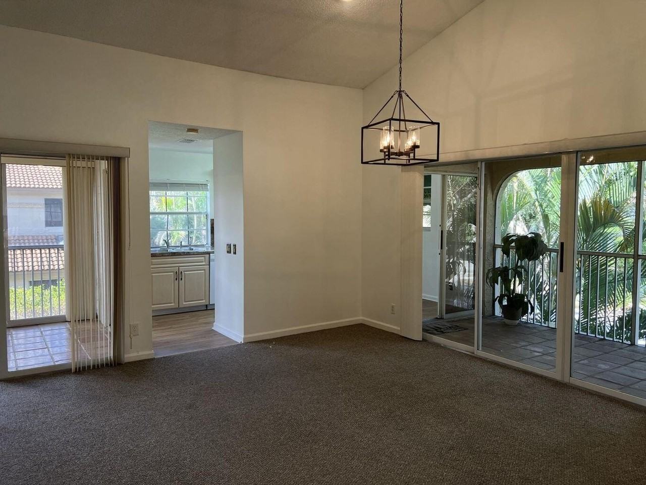 6622 Via Regina - Photo 6 of 29