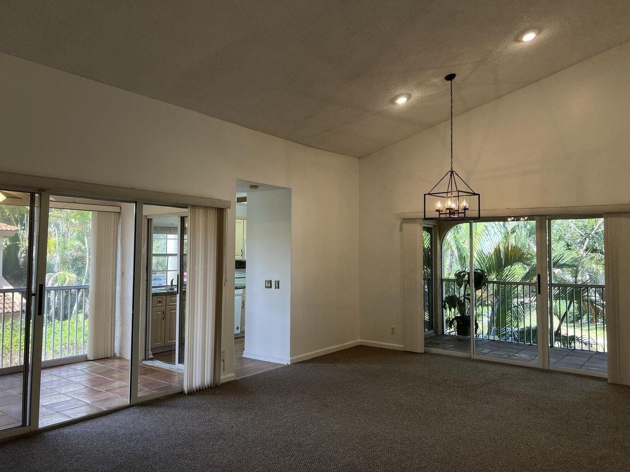 6622 Via Regina - Photo 7 of 29