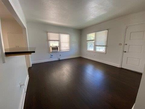 517 7th Ave N - Photo 4 of 14