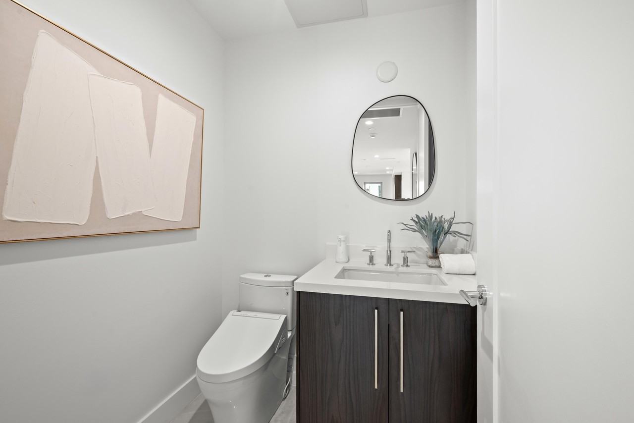 475 E Royal Palm Rd #506 - Photo 6 of 50