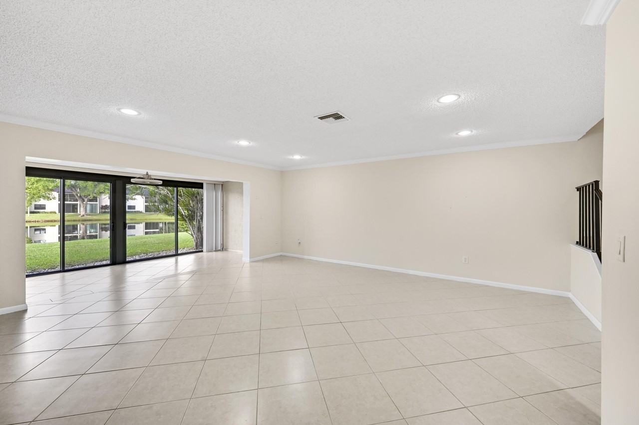 21863 Arriba Real #G - Photo 5 of 32