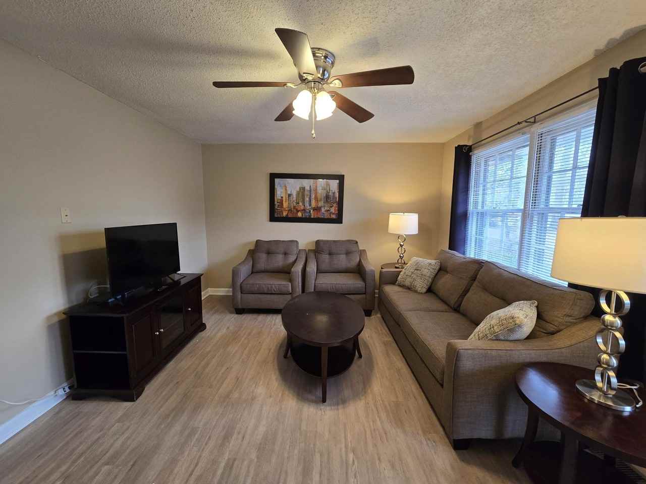 1565 Jefferson Rd - Photo 5 of 31