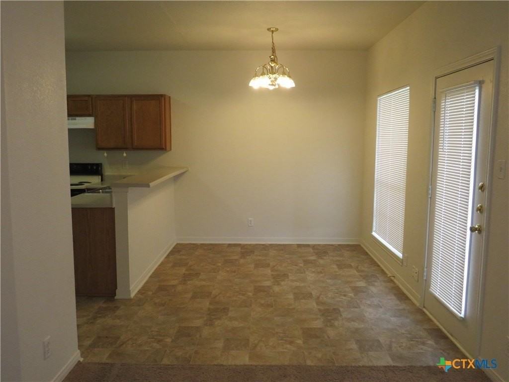 5804 Hamza Cir - Photo 5 of 18