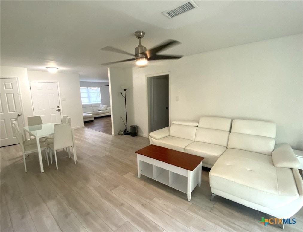 2701 Scott Blvd - Photo 6 of 21