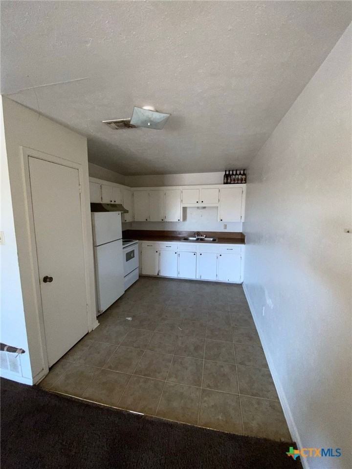 1206 Urbantke Ct Apt F #F - Photo 2 of 4