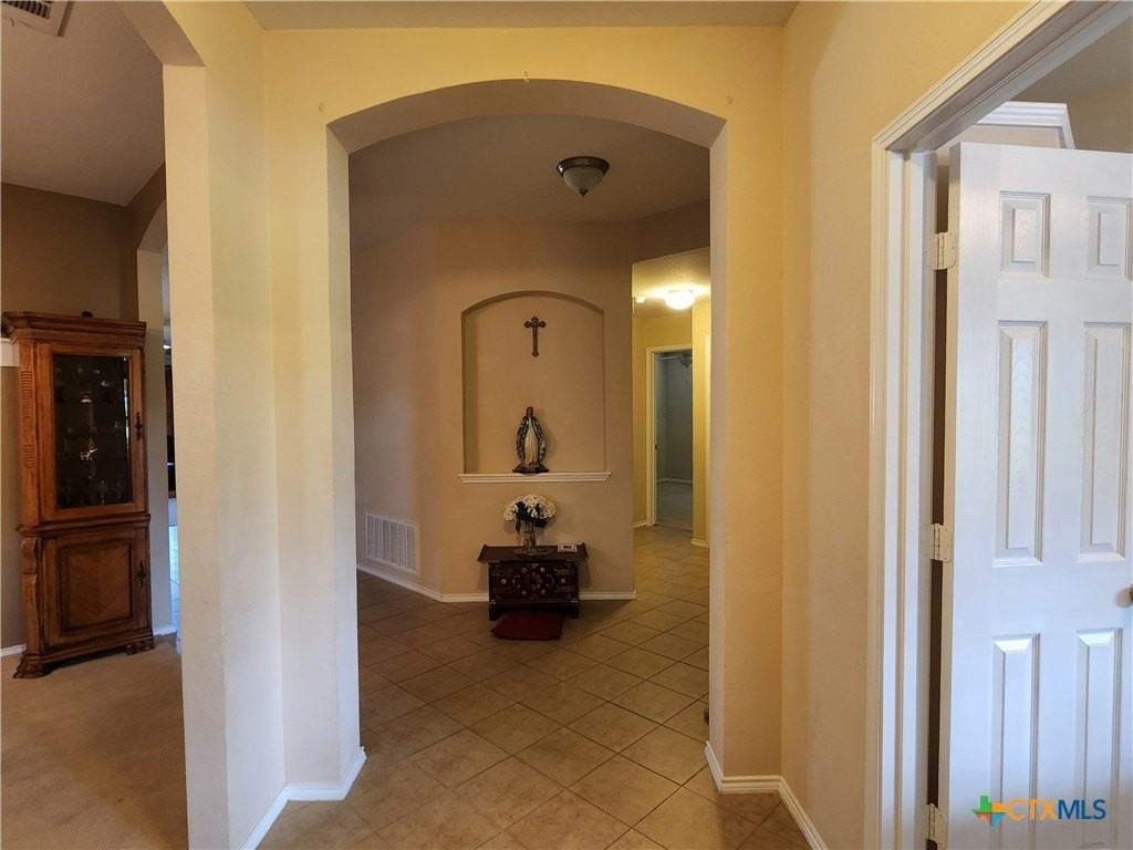 2602 Red Fern Dr - Photo 2 of 9