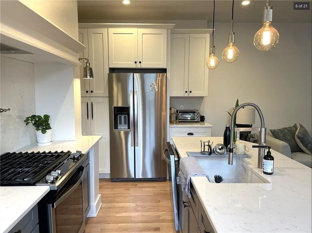 137 Almy St - Photo 6 of 25