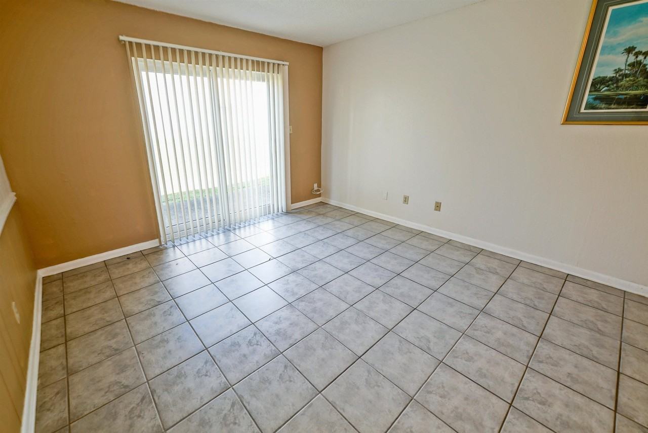 2325 W Pensacola St Apt 155 #155 - Photo 5 of 29
