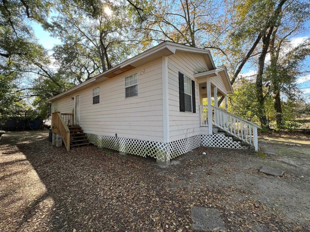 677 W 5th Ave - Photo 3 of 45