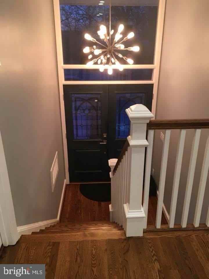 13807 Eastland St - Photo 2 of 17