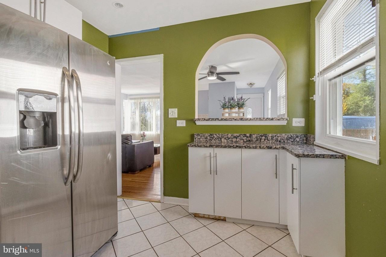 224 University Blvd E - Photo 6 of 18