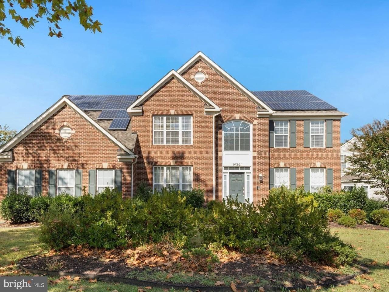 14301 Autumn Crest Rd - Photo 2 of 40