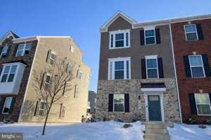 featured image of 134 Summit Point Blvd