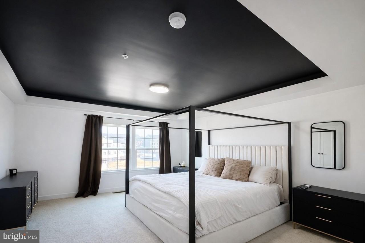 134 Summit Point Blvd - Photo 7 of 17