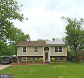 7302 Circle Dr E - Photo 1 of 1