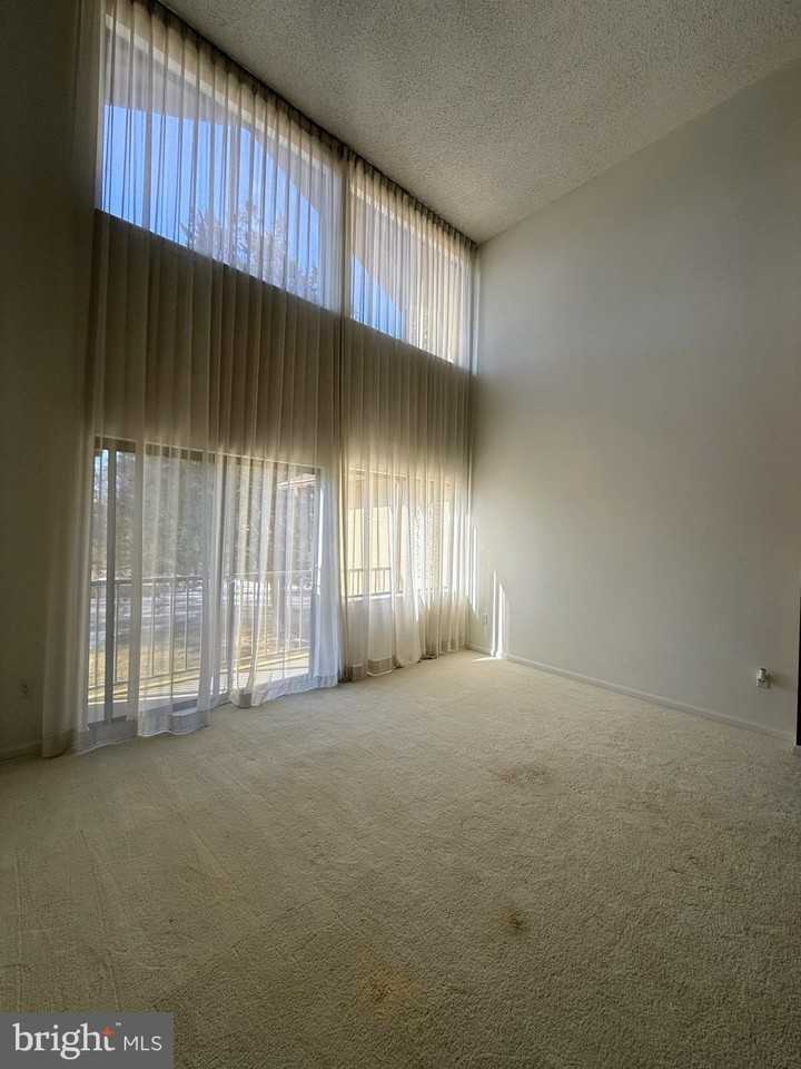 231 Canal Park Dr Apt A200 #A200 - Photo 2 of 22