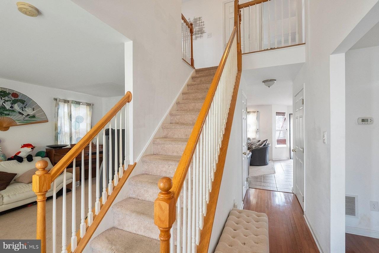 10 Tupelo Ln - Photo 3 of 29