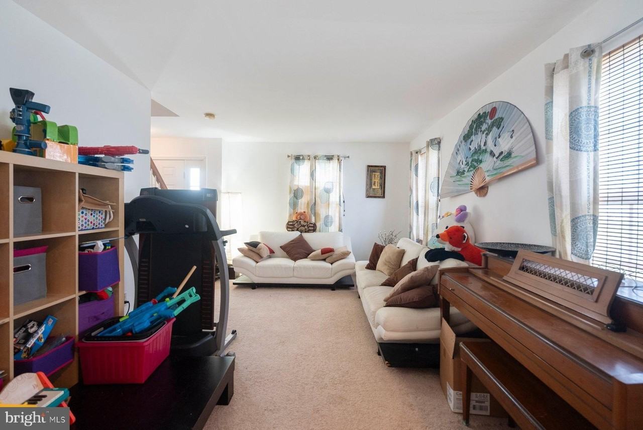 10 Tupelo Ln - Photo 5 of 29