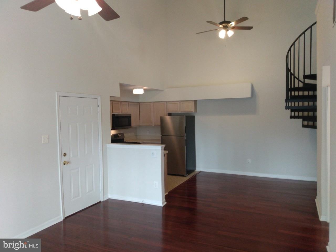 1336 Tristram Cir - Photo 4 of 16