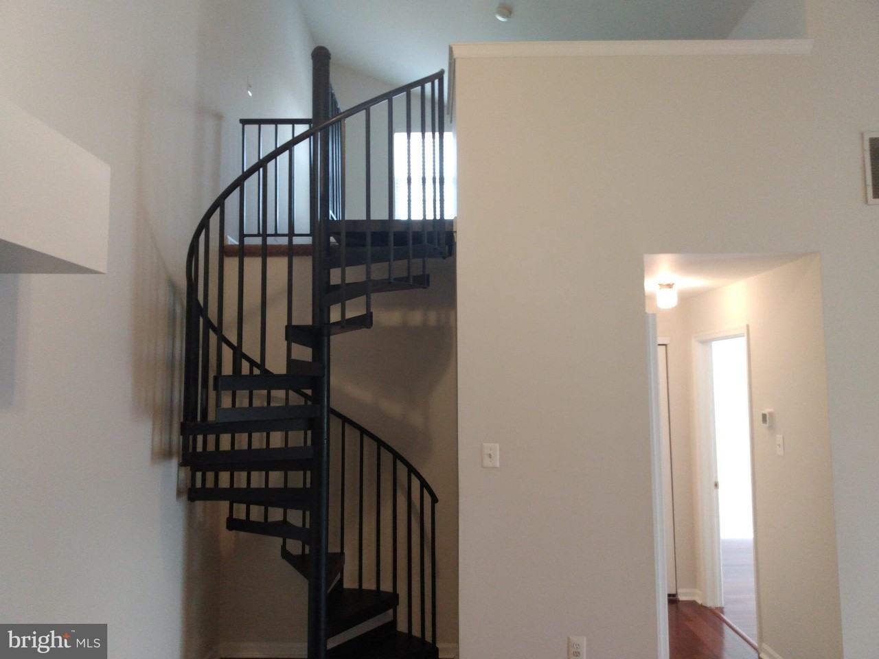 1336 Tristram Cir - Photo 6 of 16