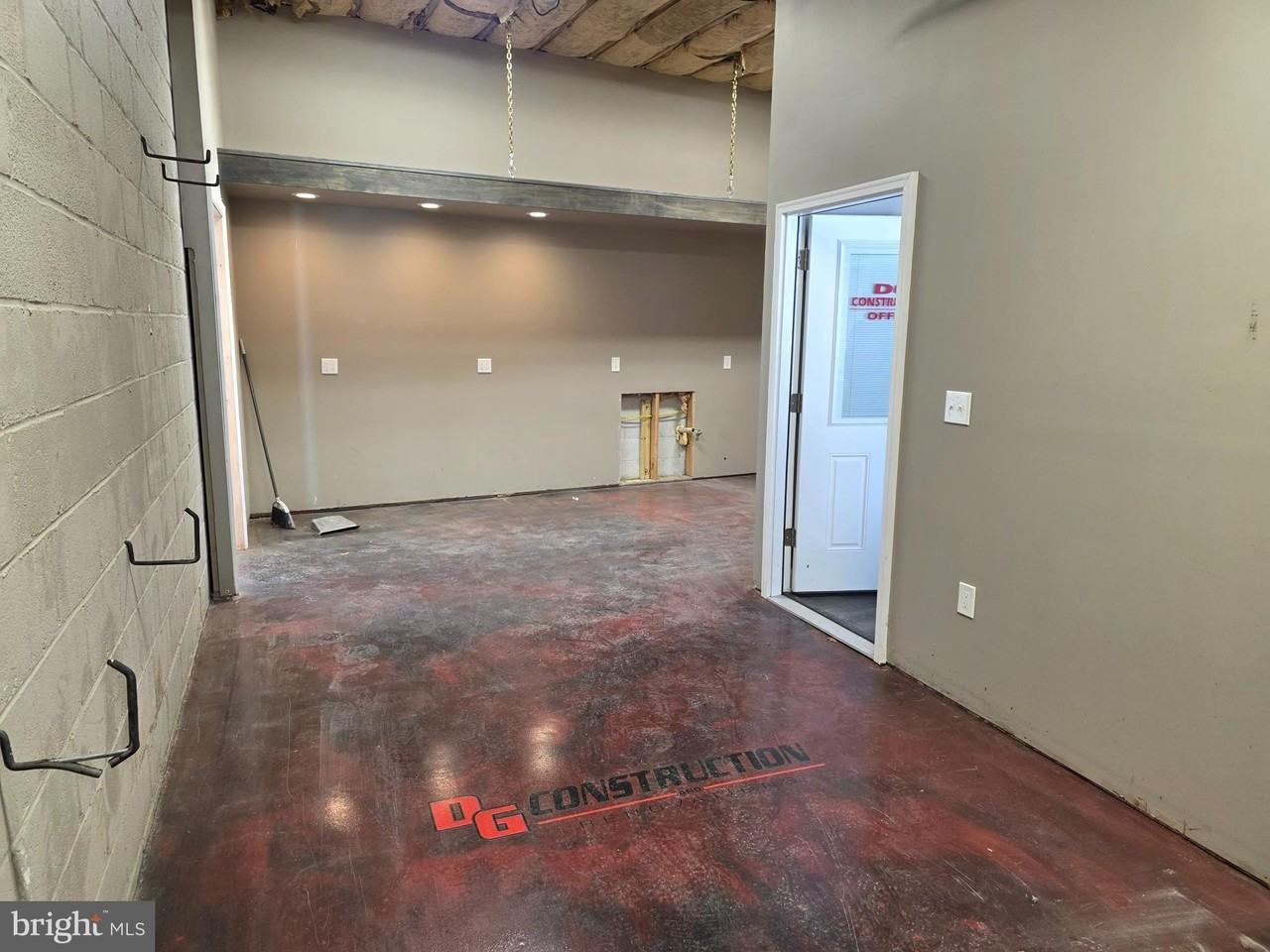 115 Samdin Blvd - Photo 6 of 9