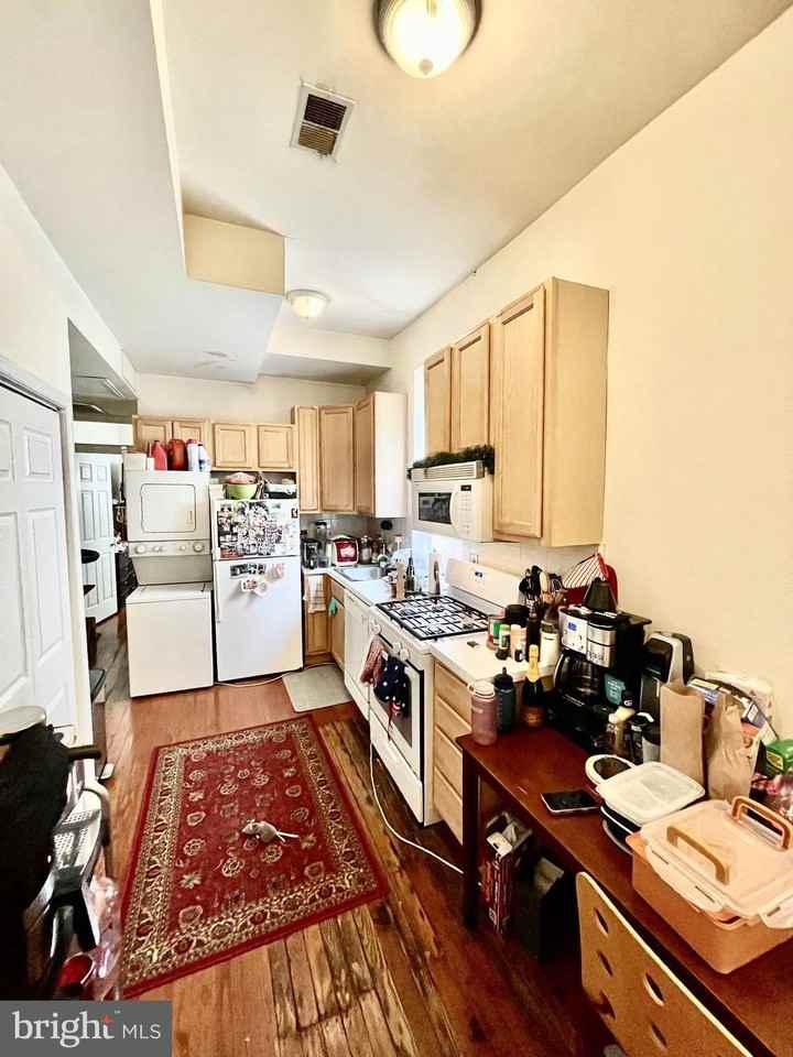 4217 Ridge Ave Unit 2 #2 - Photo 4 of 11