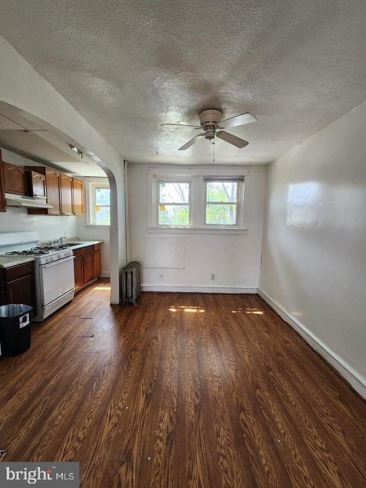 2108 Scattergood St - Photo 6 of 13