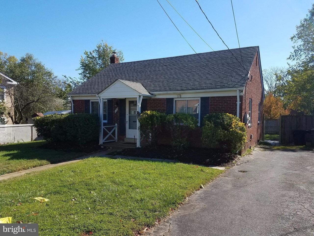 3710 18th St S - Photo 2 of 20