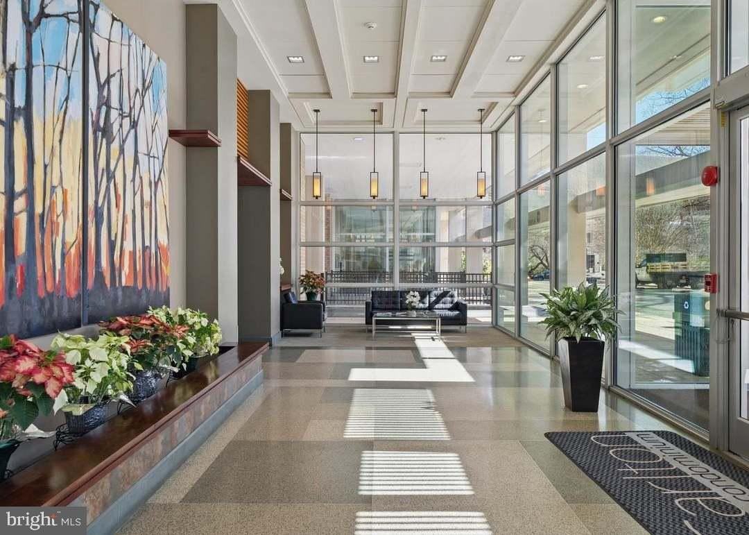 4600 S Four Mile Run Dr Apt 1203 #1203 - Photo 3 of 21