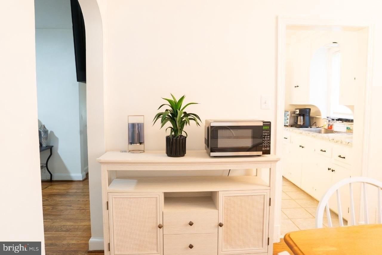 1037 16th St S - Photo 5 of 32