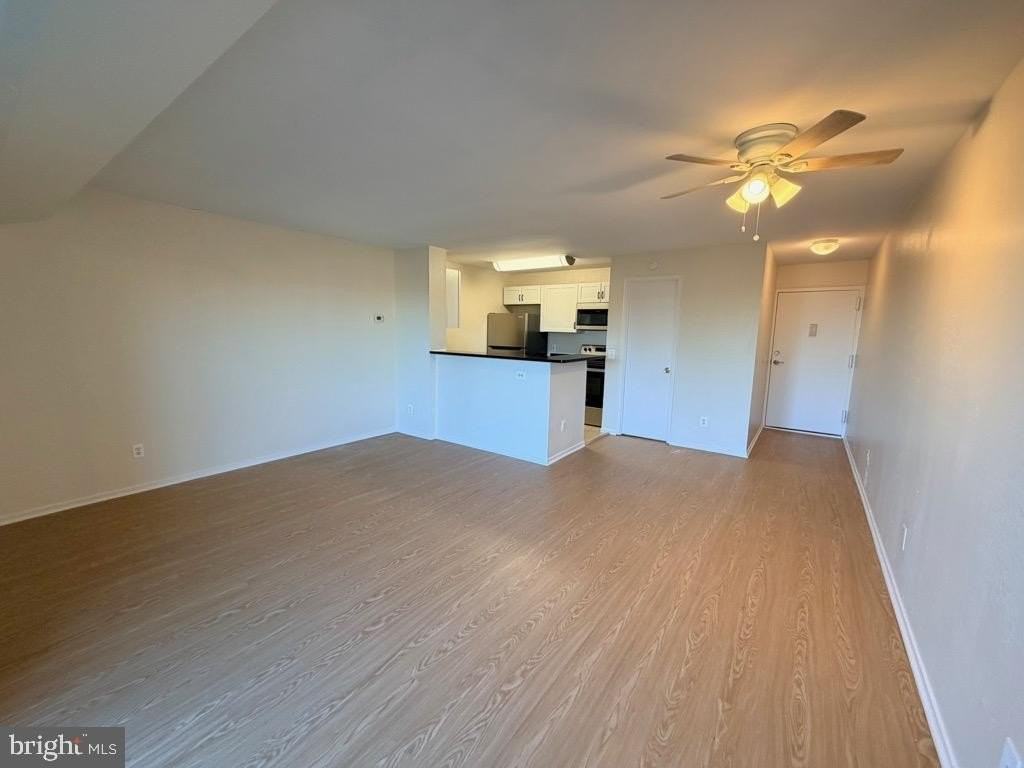 75 S Reynolds St Apt 418 #418 - Photo 4 of 22