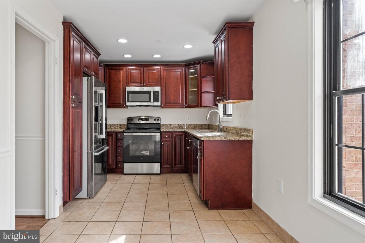 5412 Wycklow Ct - Photo 6 of 36