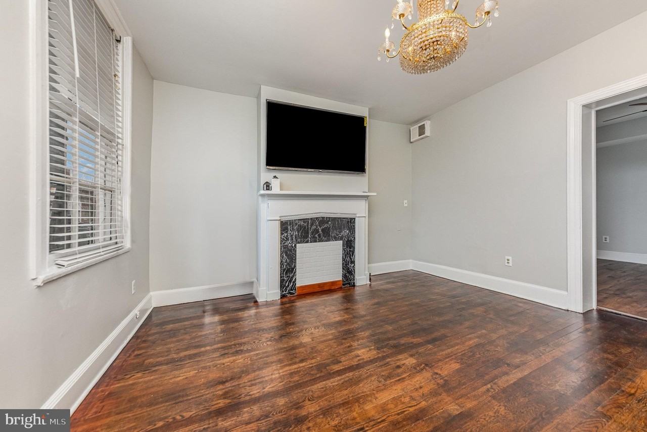 503 Caroline St Unit 1 #1 - Photo 3 of 13