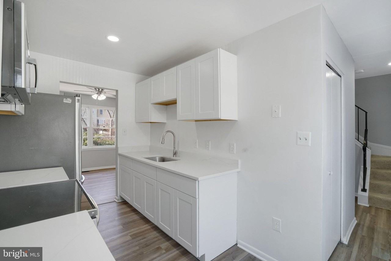 12346 Woodlawn Ct - Photo 6 of 32