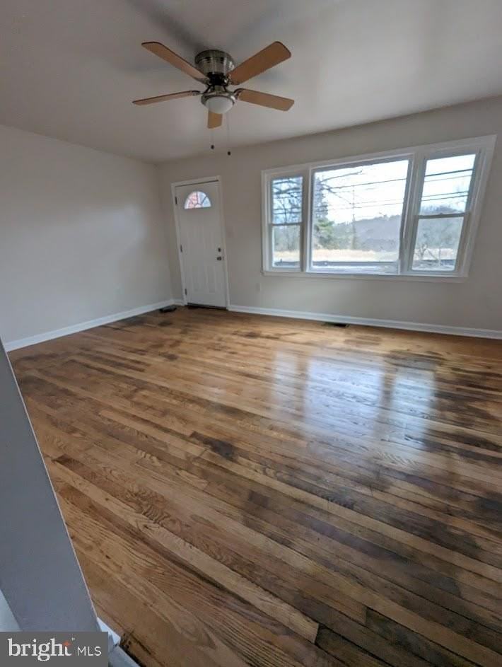 6520 Old Carolina Rd - Photo 7 of 38