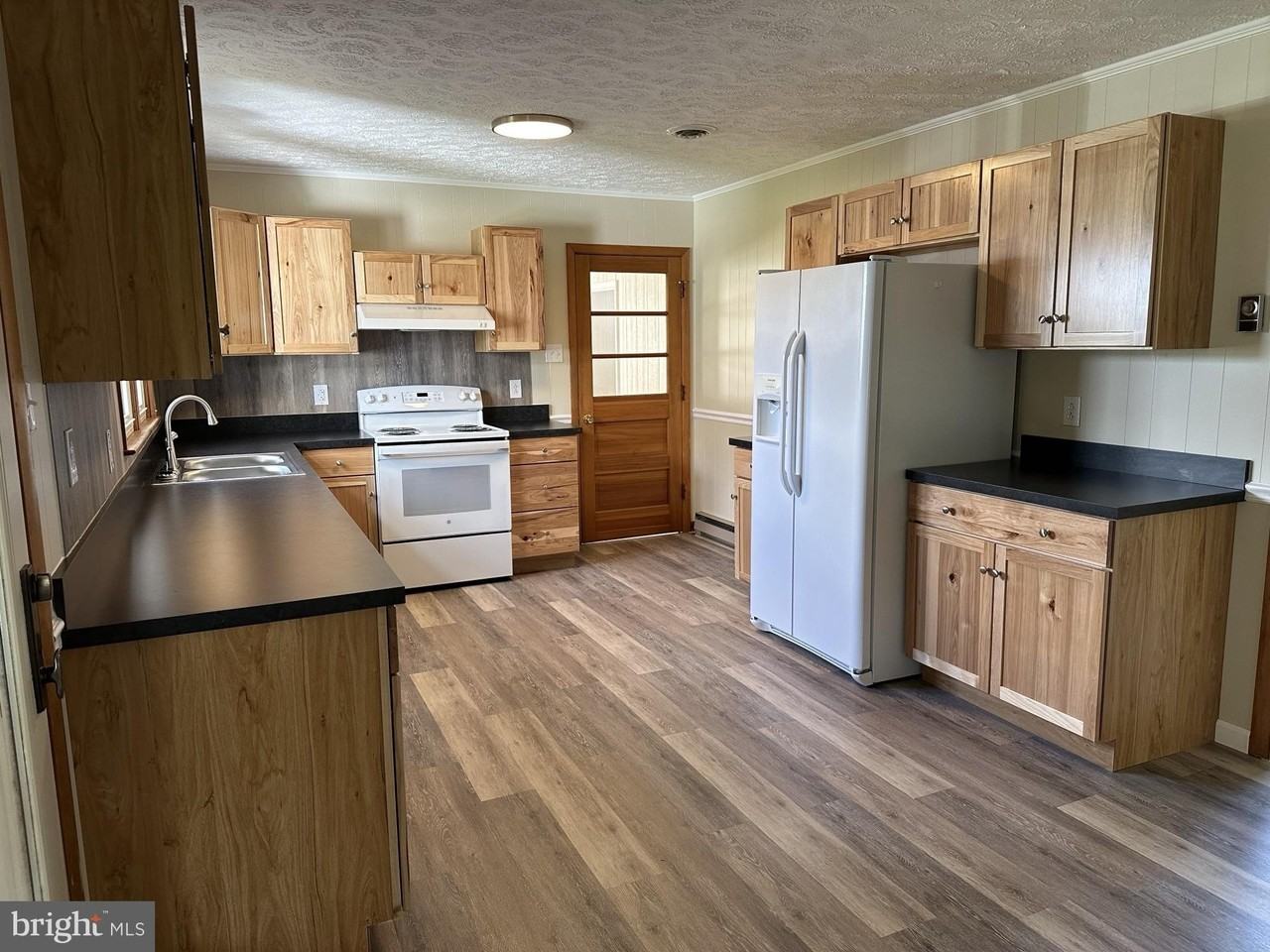 14149 S Middle Rd - Photo 4 of 30