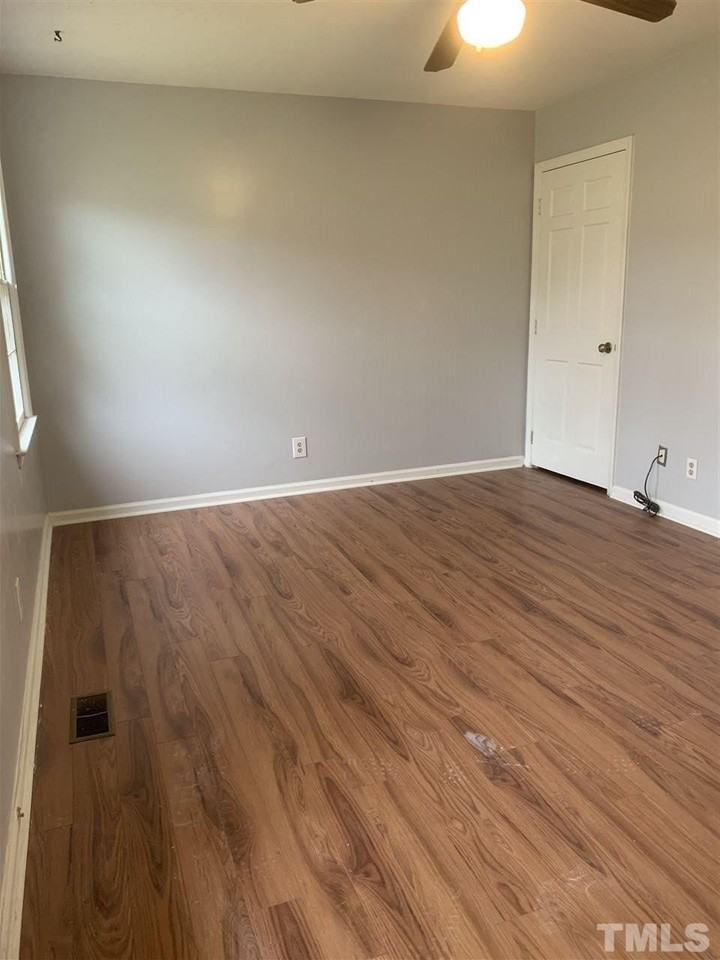 6601 Malibu Dr - Photo 6 of 21