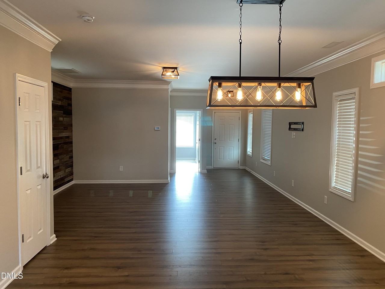 975 Branch Line Ln - Photo 3 of 12