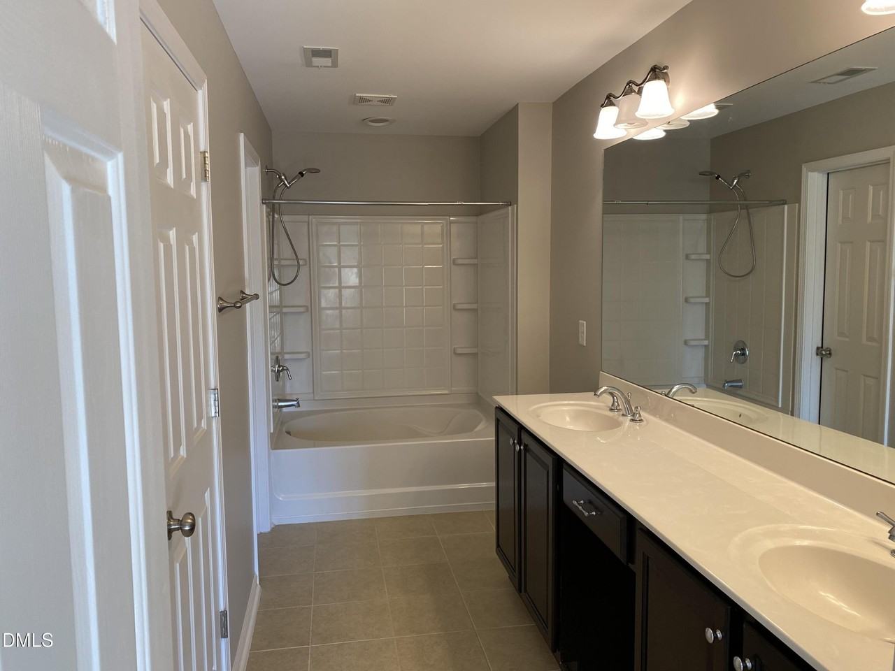 975 Branch Line Ln - Photo 5 of 12