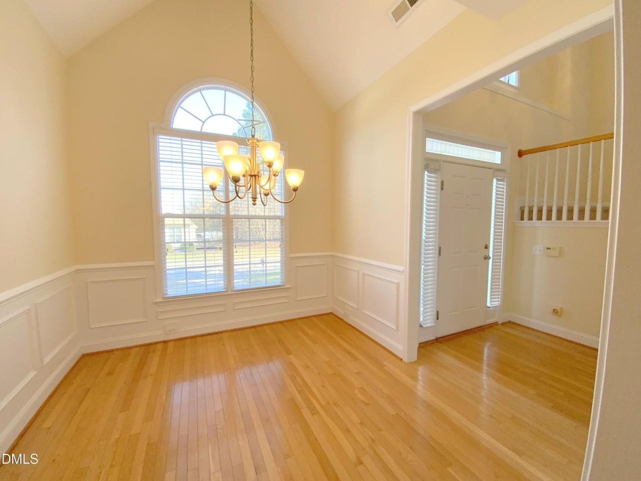 2307 Woodwyck Way - Photo 4 of 38