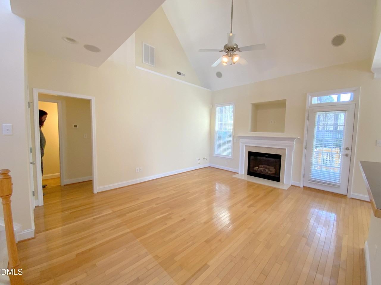 2307 Woodwyck Way - Photo 6 of 38