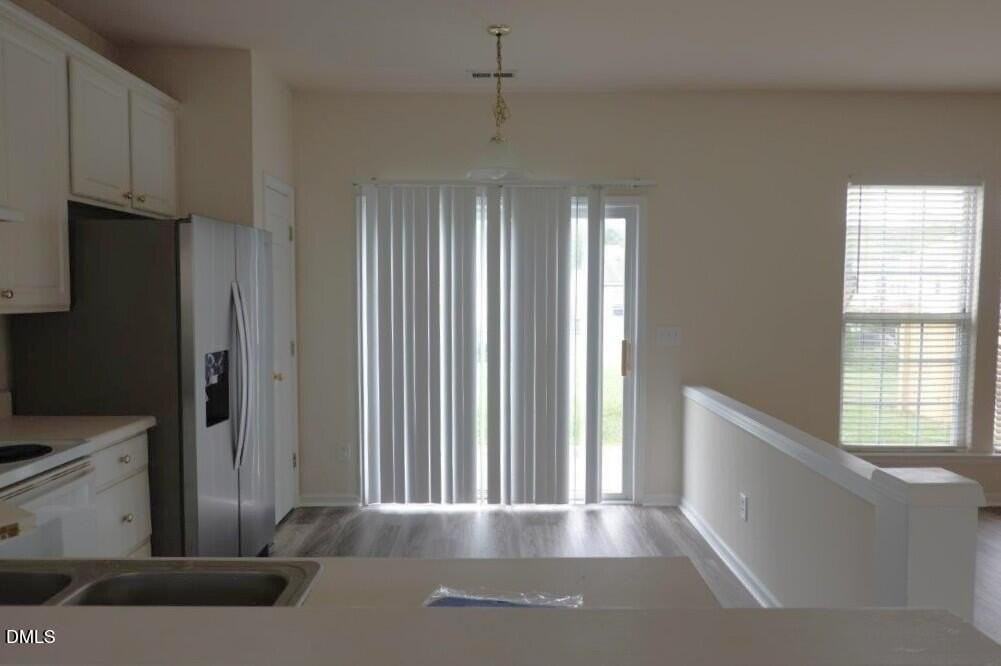 205 Whitney Oaks Ln - Photo 6 of 18