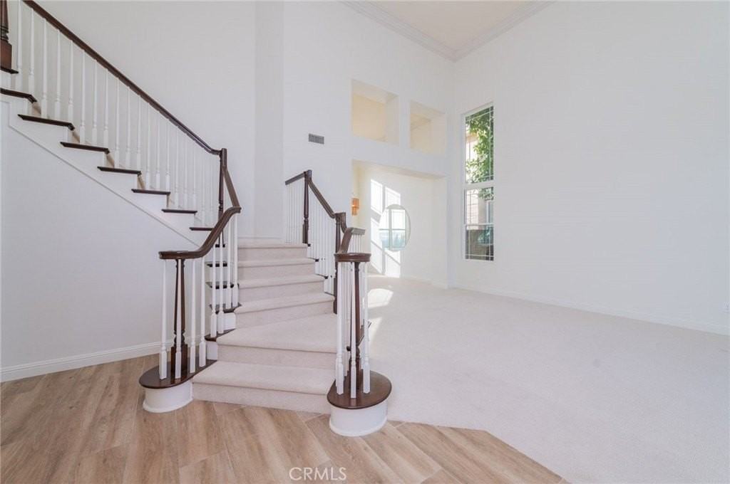 15 Ravensridge - Photo 7 of 38