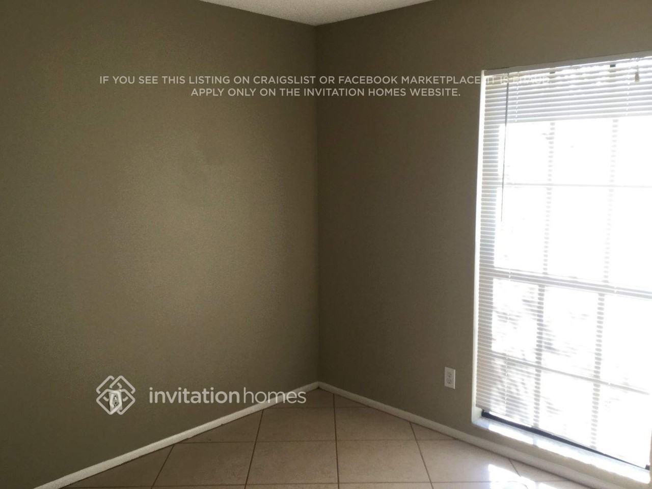 5657 25th Street Cir E - Photo 7 of 12