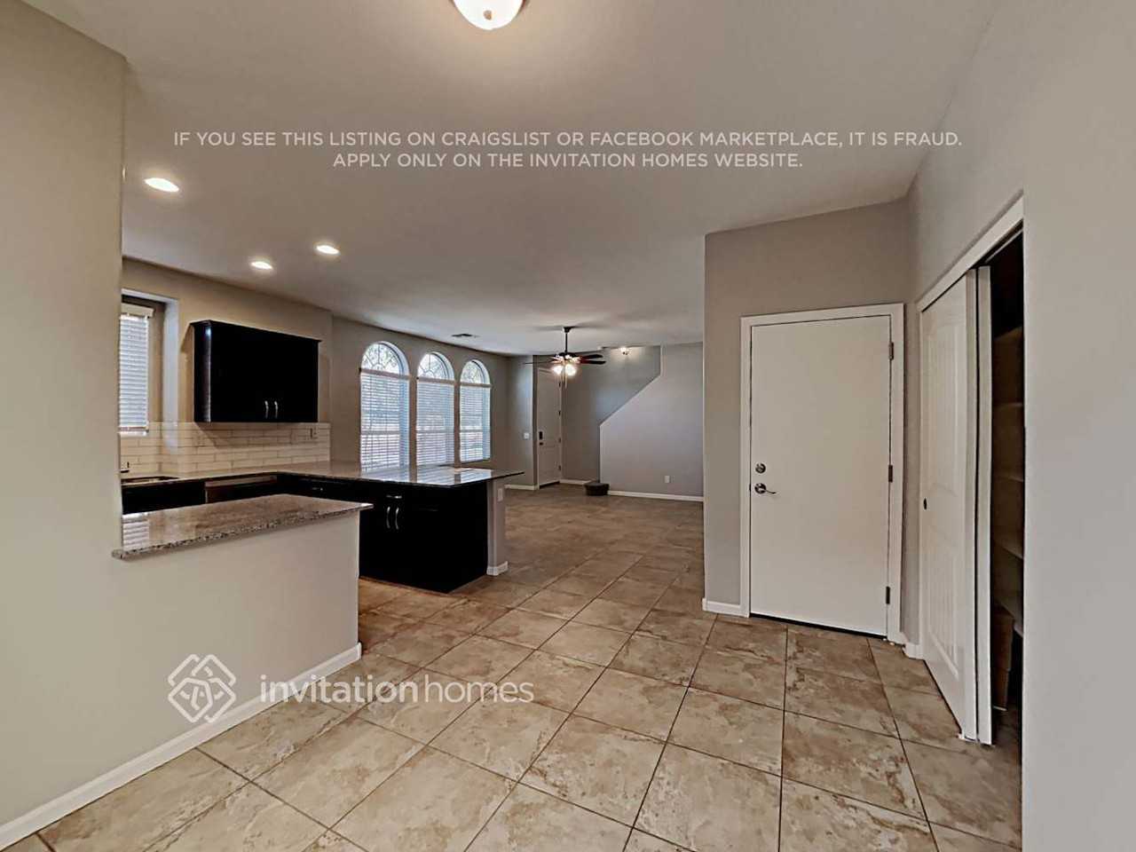 3394 E Liberty Ln - Photo 6 of 29