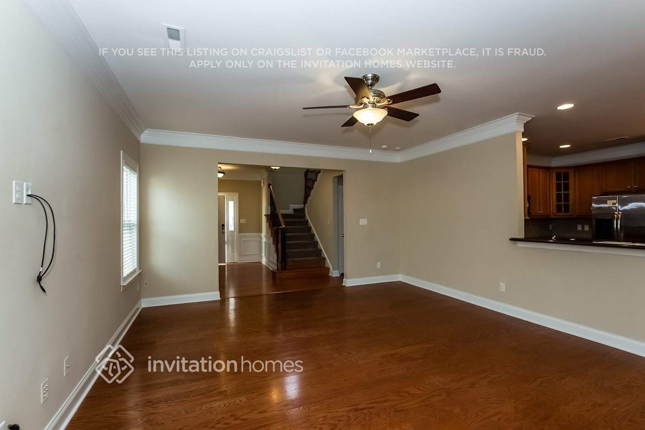 6417 Hove Rd - Photo 5 of 20