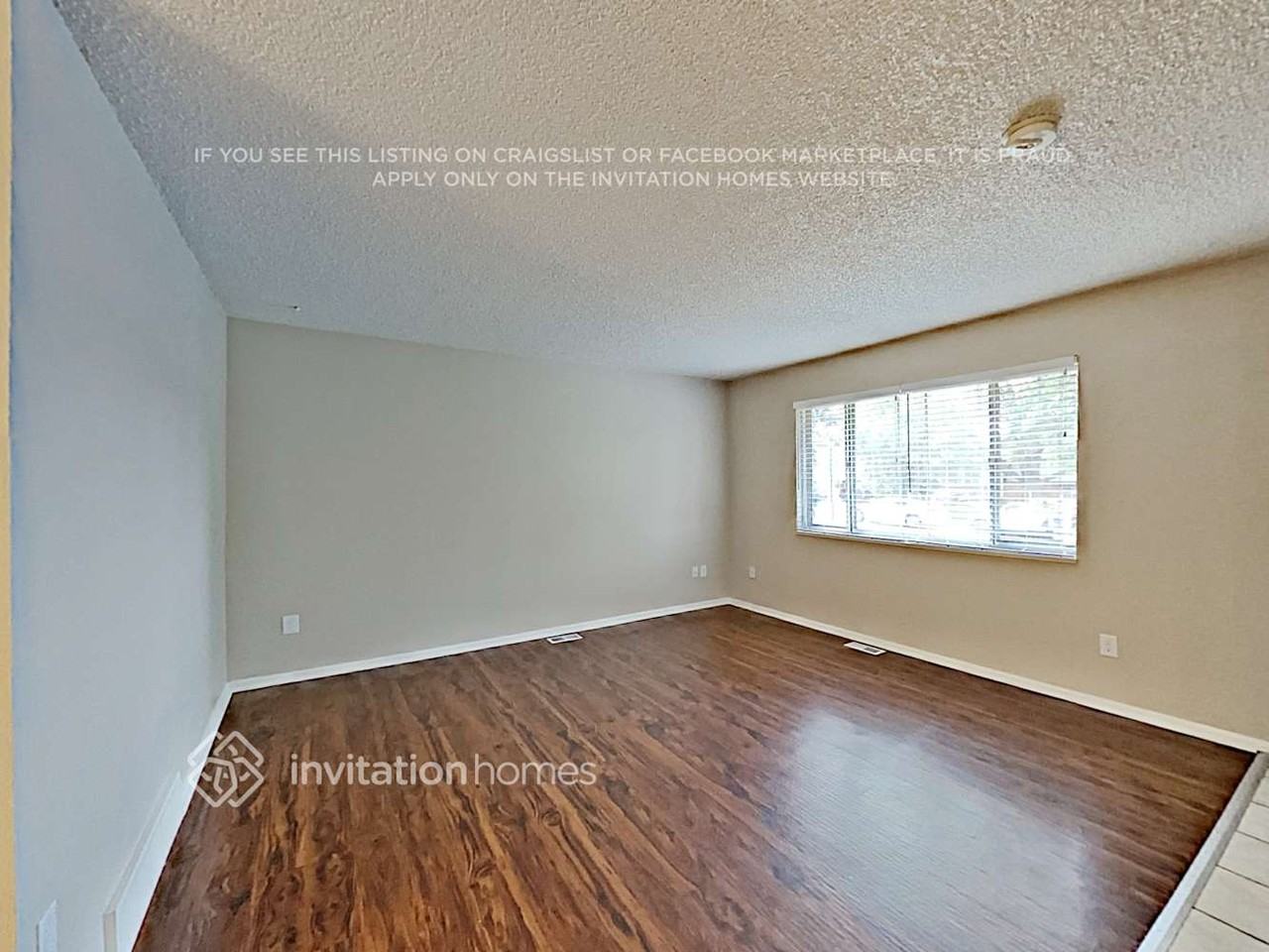 11269 E Center Ave - Photo 7 of 21